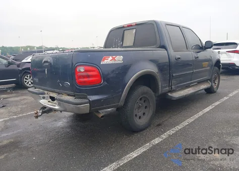 2002 Ford F-150 Lariat/Xlt z USA, uszkodzony, nr VIN 1FTRW08L32KB95040